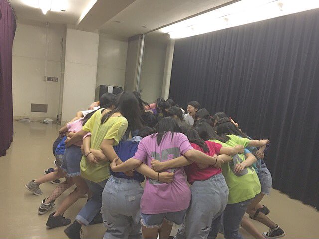 suzuha_0715's tweet photo. 2年間たくさんの応援を本当にありがとうございました。
辛い時も嬉しい時も、いつも隣にいたのはDippperのみんなでした。

毎日本当にたのしかった🌸
こんな部長についてきてくれてありがとう。
Dippperがせかいで1番すき！ https://t.co/fUeI02h4Ne