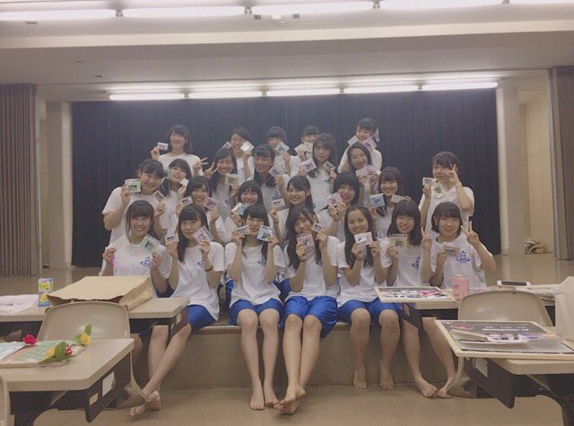 suzuha_0715's tweet photo. 2年間たくさんの応援を本当にありがとうございました。
辛い時も嬉しい時も、いつも隣にいたのはDippperのみんなでした。

毎日本当にたのしかった🌸
こんな部長についてきてくれてありがとう。
Dippperがせかいで1番すき！ https://t.co/fUeI02h4Ne