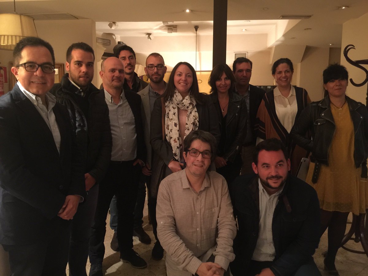 OmnicomPR_es's tweet photo. Aquí os dejamos una foto de los participantes en el Desayuno "Fidelización y Marketing" de esta mañana, que ha sido ciertamente fructífero. https://t.co/wFaQF6n0Ai