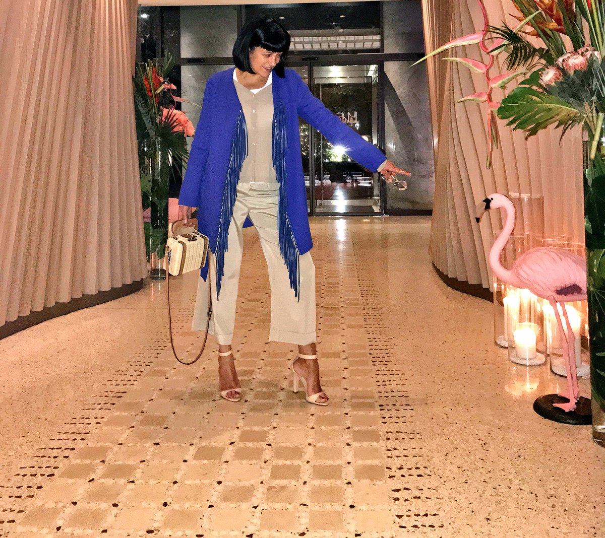 I fenicotteri si che mi capiscono!!!
Sono avanti!!!
Tutto a posto 🌸
Tanto per sparare una stupidata qualunque! <a href="/parosh_official/">P.A.R.O.S.H.</a>