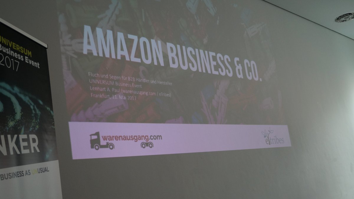 UNIVERSUM_Group's tweet photo. Live beim #ube2017: @lennart_paul von https://t.co/X4Mj37xGjO über @AmazonBusiness : Fluch oder Segen für den #b2b commerce? https://t.co/pB49rn9c7l
