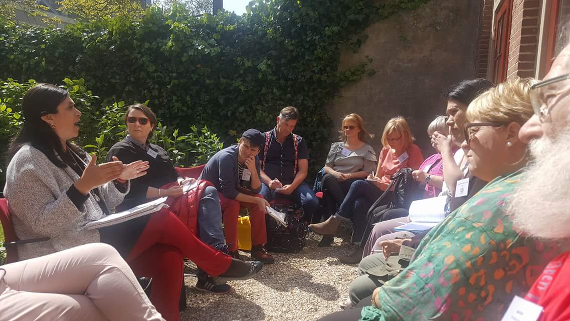 Round table discussion and enjoying the sun! #itla2017nl #playopenyourworld #toylibraries