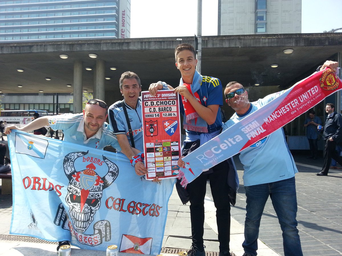 maziu27's tweet photo. @CDChoco  presentes en manchester! https://t.co/218KnnuzCZ