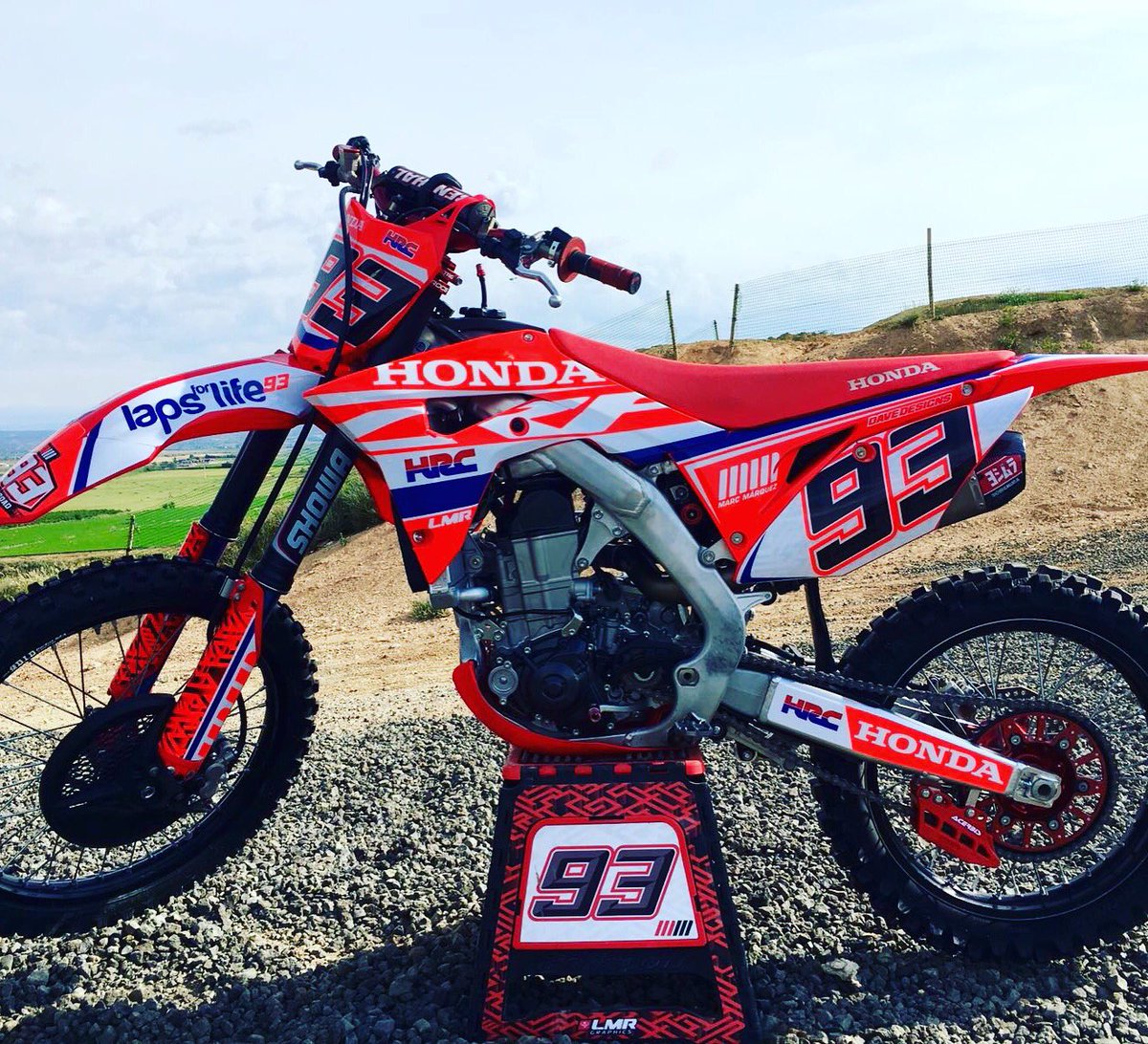 marcmarquez93's tweet photo. 😍 @HondaMotosES #mx #crf450 https://t.co/C4OMY0vaYP