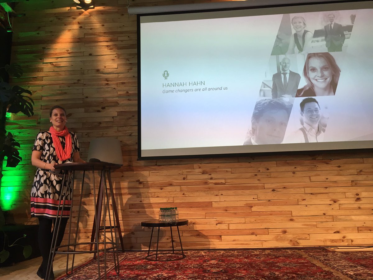 woutoosting's tweet photo. The future of work according to Hannah Hahn, Global innovation manager #cbre https://t.co/7MMl4i4U0R