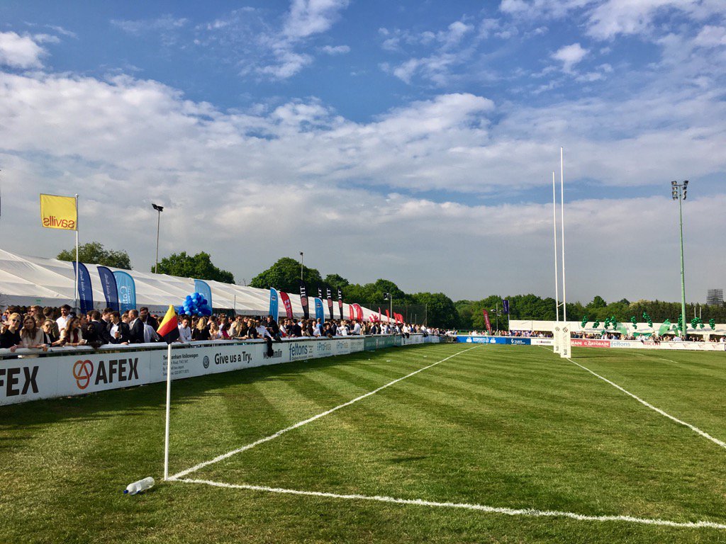 The sun finally came out for the #surveyorssevens this afternoon!