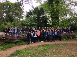 HeathfieldPA's tweet photo. Fantastic afternoon of creatively @ Fyne Court with @HeathfieldPA year 10 GCSE Dance students #sitesensitive #dance4film. Visible learning! https://t.co/epCaw6KOt1