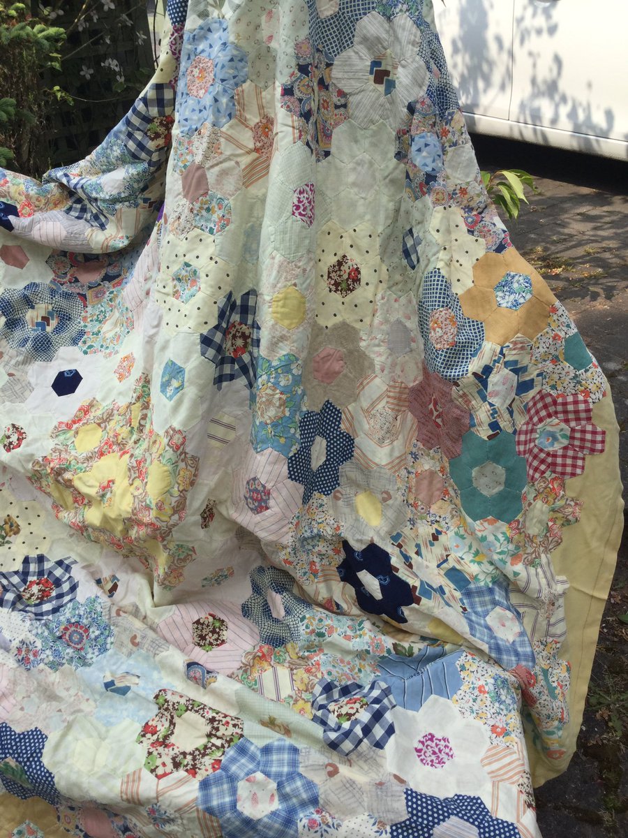 Fabulous old patchwork bedspread going in my etsy shop tomorrow. Lovely Spring colours, all hand stitched. Etsy.com/uk/shop/hearta…