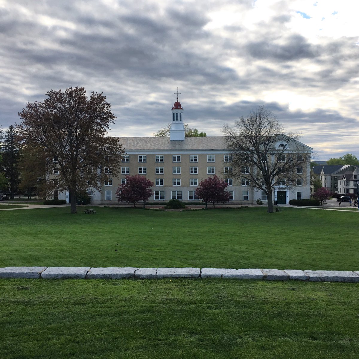 A little West College appreciation: West College is one of our first year residential buildings and is also home to West dining hall!