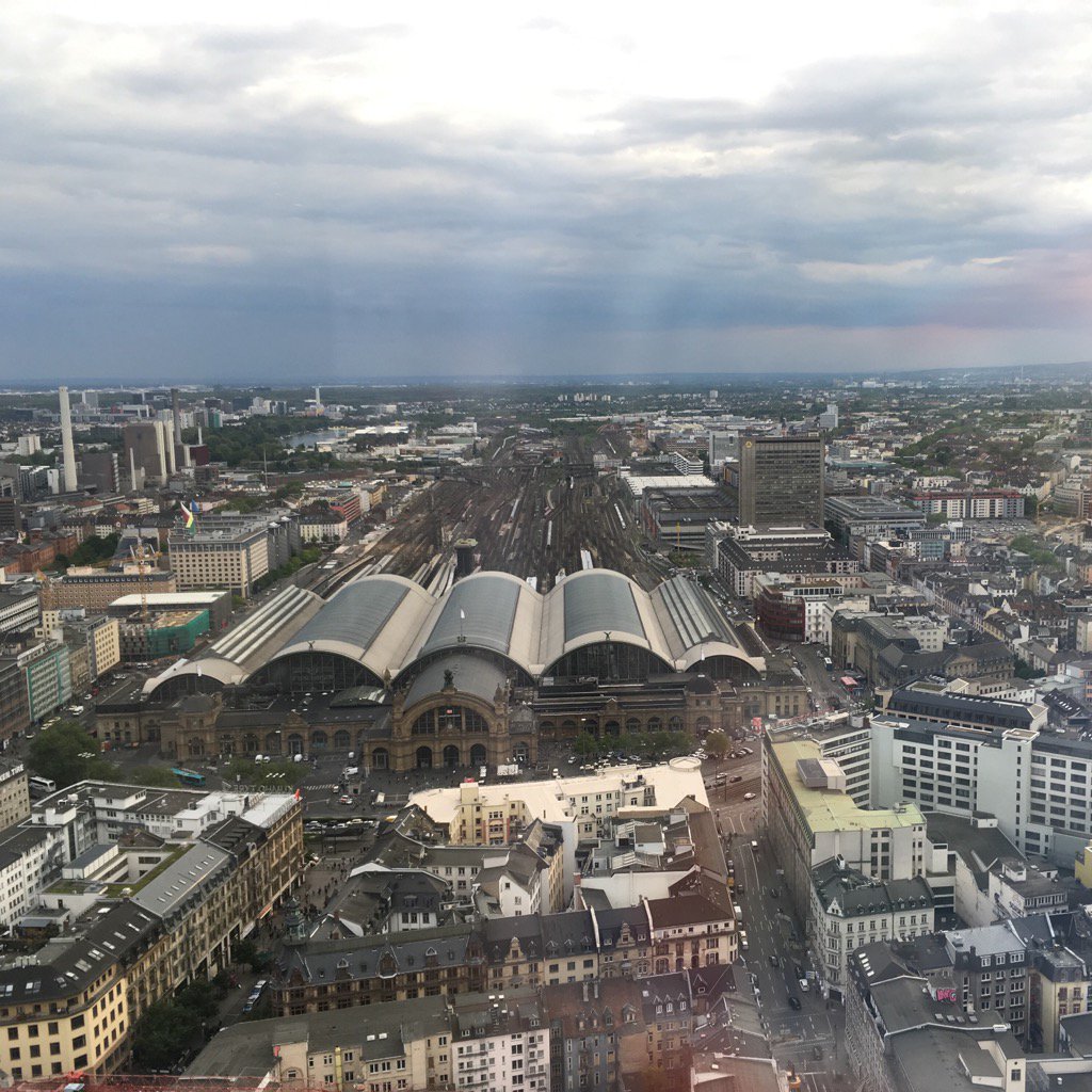 webrocker's tweet image. Ich versteh nur Bahnhof @frontend_rm #frontendrheinmain