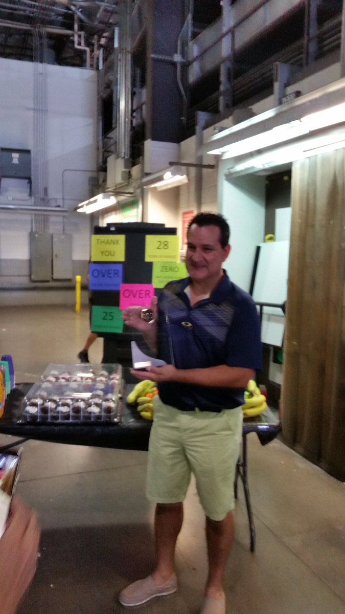 Paradise_Center's tweet photo. Thank you Jesse Martinez for 28 years of service. Enjoy retirement...Paradise Center will miss you. https://t.co/lerCWDigyx