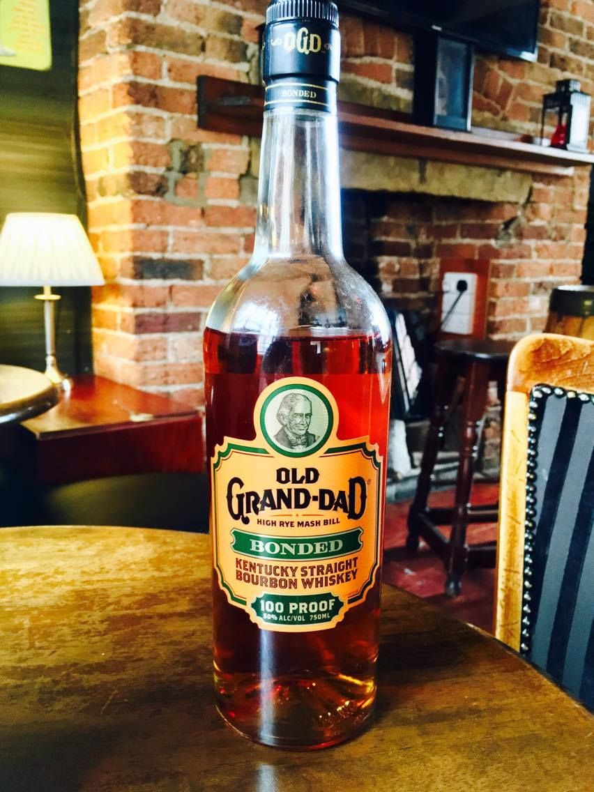 Based on Basil Hayden's high-rye formula, Old Grand-Dad Bottled in Bond features flavours of orange &amp; oak with hints of vanilla &amp; spice.