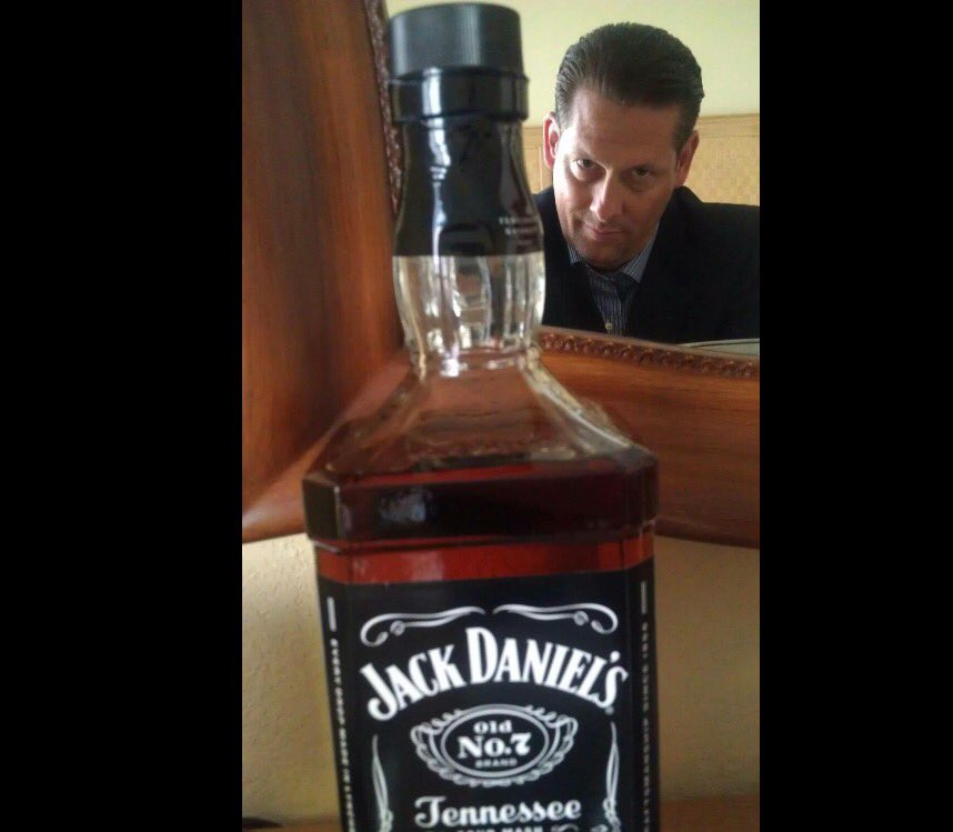 burniethompson's tweet image. #HowToSurviveTwitter