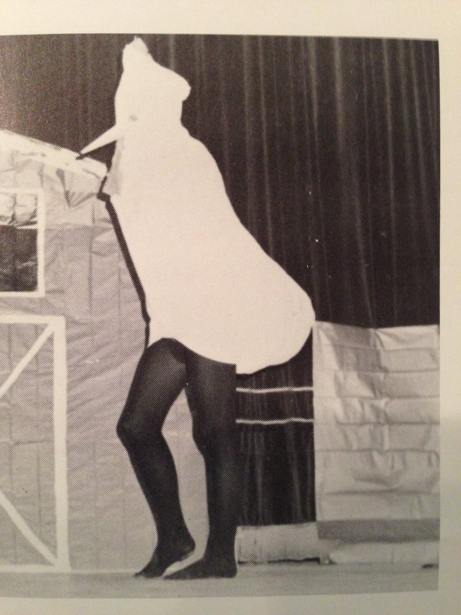 VictoriaNoir89's tweet photo. @SarahMLancaster Some of my fave pictures of my mom when she was in an all-girls Catholic high school in '68/'69 π #60sModel #chicken??? https://t.co/qOCaOL1cu4