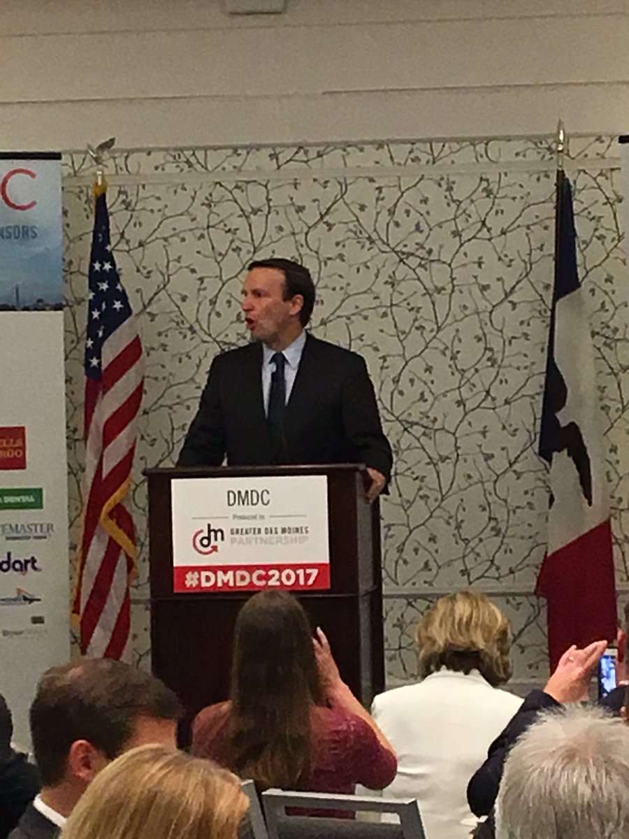 JoeMurphyIBC's tweet photo. Great to have @ChrisMurphyCT speak at #DMDC2017! #DSMUSA #MurphysRule https://t.co/7YvSBrsCfy
