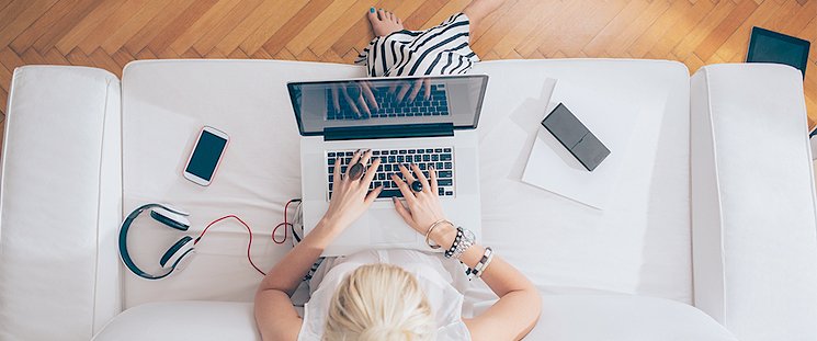 "If a cluttered desk is a sign of a cluttered mind, of what, then, is an empty desk a sign?" #remotework 

<a href="/Shopify/">Shopify</a>: buff.ly/2qTZiHd