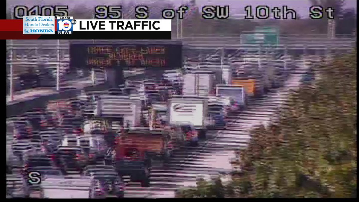 A look at the delays caused by a crash on I-95 SB at Sample Rd #trafficalert 3 Lanes blocked! avoid I-95! https://t.co/rxIy0jxwig