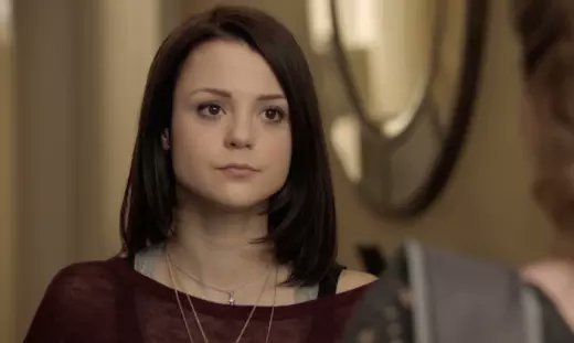 Maria_mellor's tweet image. ERRRRRR WHAT? TWINS?!
SHE HAS A TWIN AND YOU DO THIS?????
#CastingFail