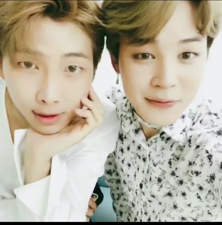 PhmThaoLy1's tweet photo. R-J~~
#BTS #RJ
#Lymin https://t.co/HVZrFz1MET