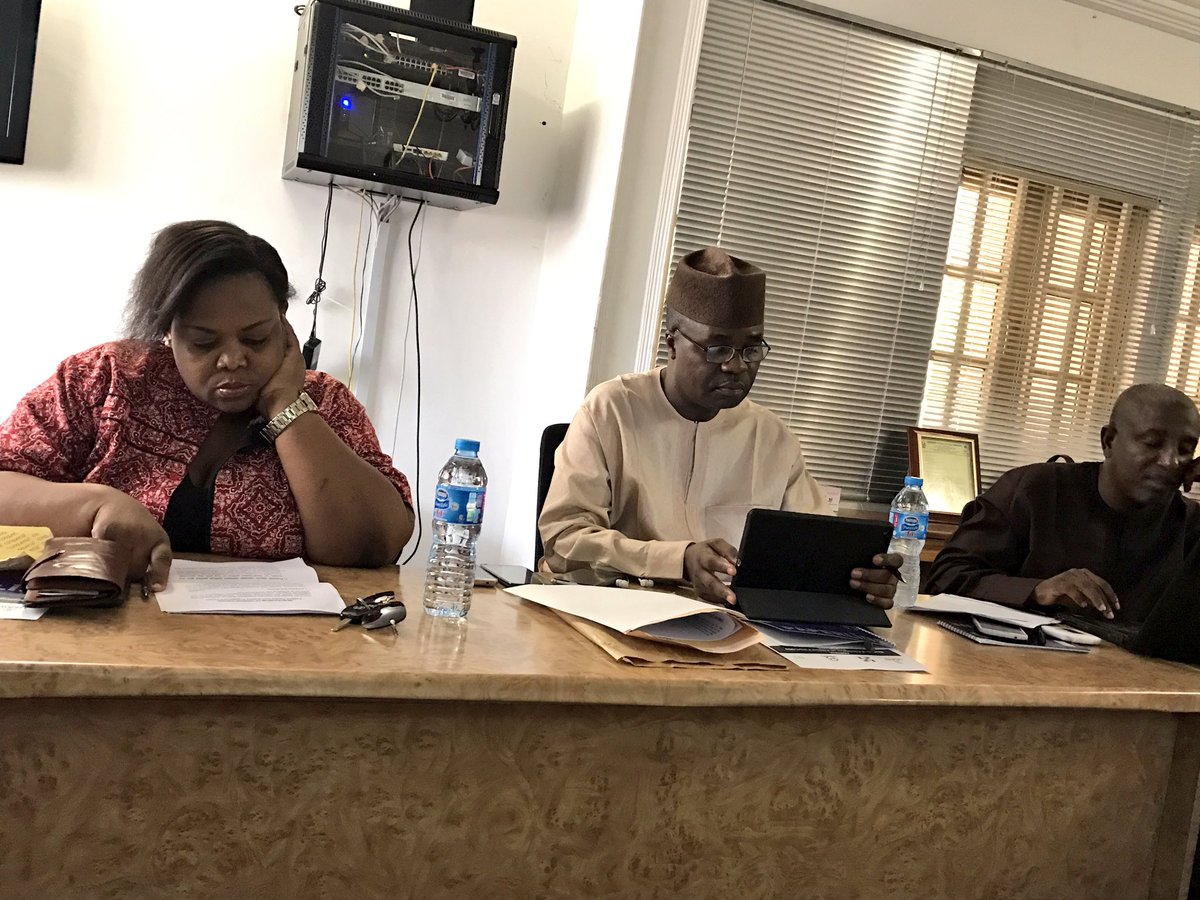 HHassan812's tweet photo. .@IRIglobal @IPAC_Nigeria &amp; CSOs Committee reviews MoU 2 increase CSOs engagement of political parties on democracy &amp; good governance https://t.co/HvJ8ubcONq