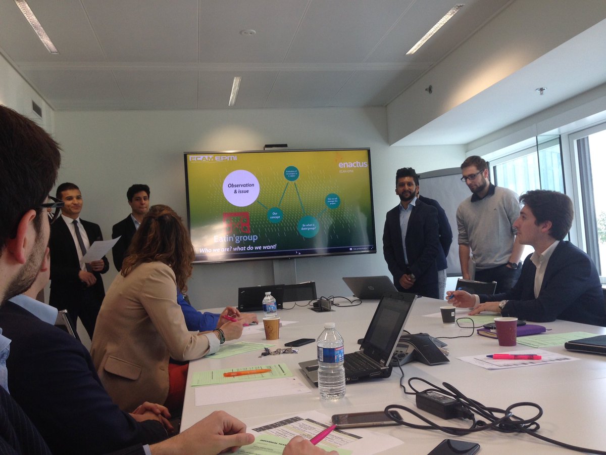 EnactusFrance's tweet photo. Focus Coaching : les équipes se préparent pr la Compétition Nationale aujourd'hui à Lille &amp; Paris et demain à Lyon! Merci à @FondationKPMGFr https://t.co/uB7C8HBWy4