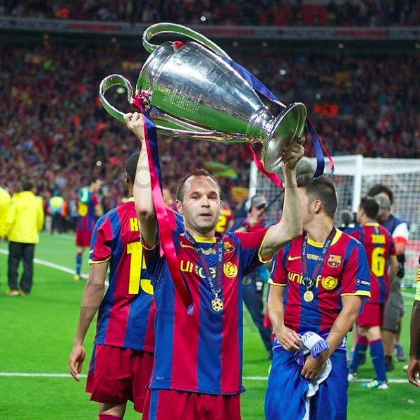 This legend turns 33 today.

Happy Birthday Andres Iniesta! 