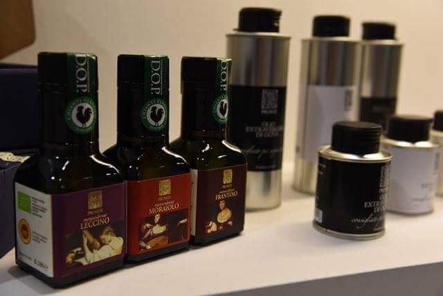 OlioPruneti's tweet image. #Pruneti #ExtraordinaryExperience # Collection at @TuttoFoodMilano #tuttofood2017 #tuttofood #extravirginoliveoil #extravergine