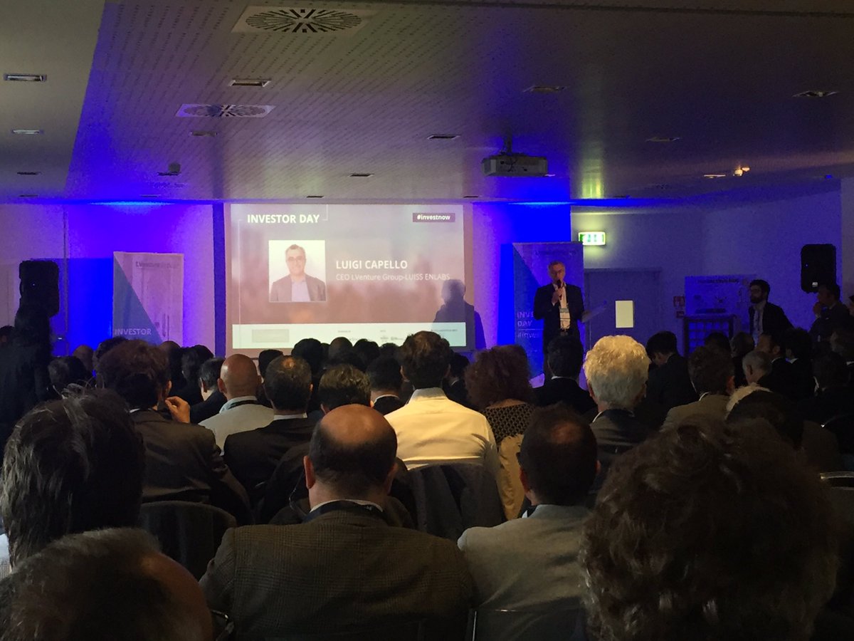 Siamo a Roma per #investorday ad <a href="/EnLabs/">eNLabs</a>.5 pitch da ascoltare e tanti attori del settore e investitori in platea.