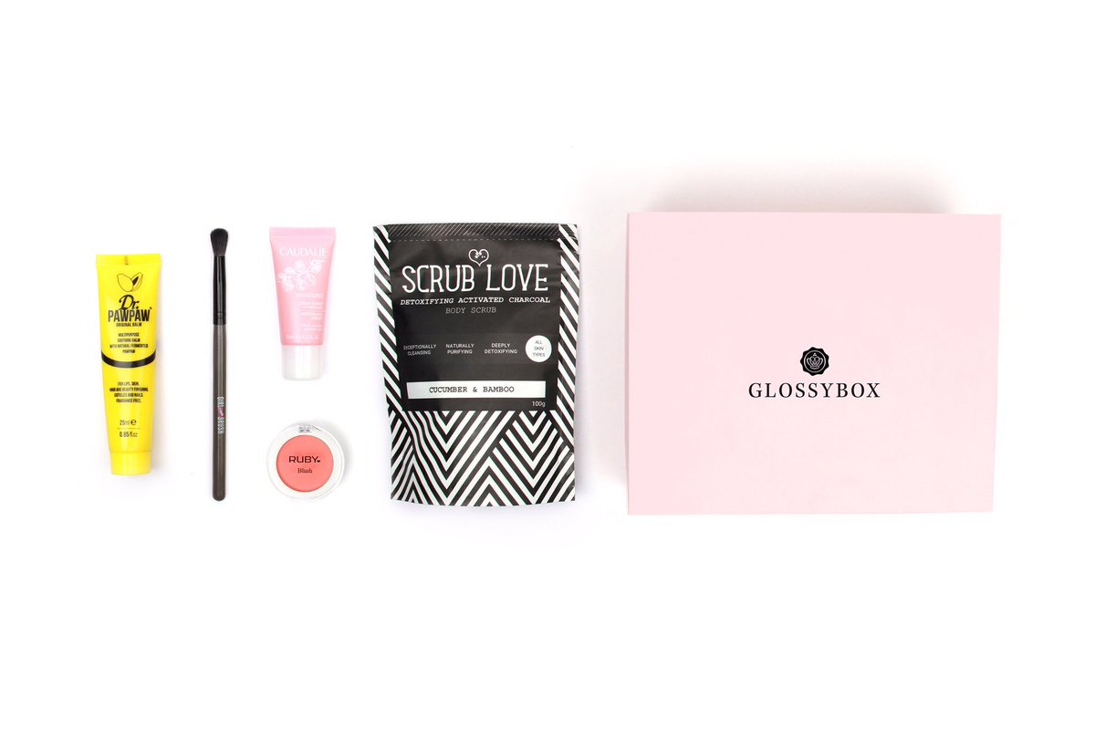 alifewithfrills's tweet image. RT &amp;amp; Follow to #win the May edition of the Glossybox UK beauty box. Ends 11.59PM Sun 14th 💋 #bbloggers #beautybloggers #lbloggers #giveaway
