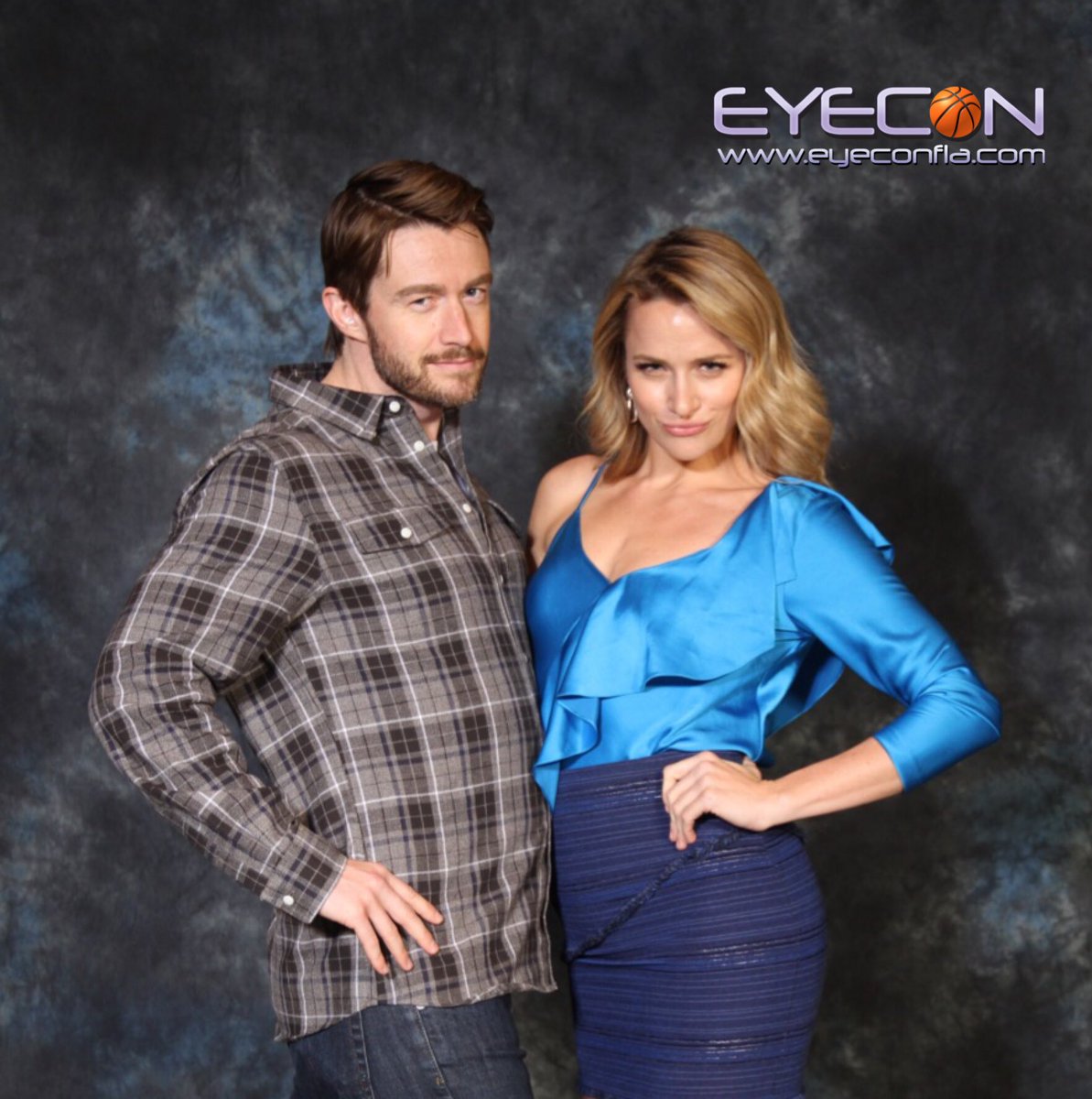 EyeCon3000's tweet photo. #Clinn knows how to strike a pose. How was your experience with them? #onetreehill https://t.co/l996KNj7K5