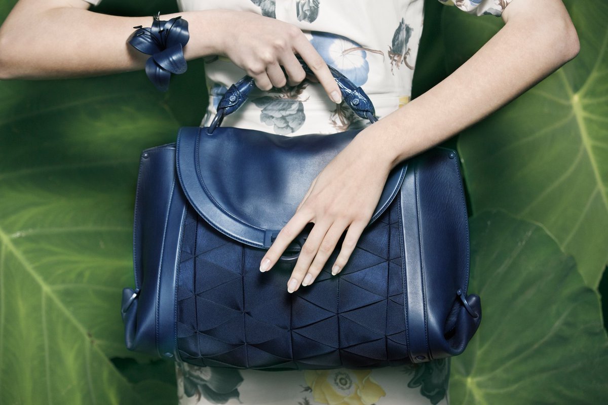 ferragamo soft sofia bag