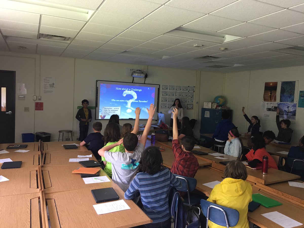 ShaneTaylor1986's tweet image. Become an Expert &amp;amp; Teach! Ss deliver lessons on #AncientRome #PBL @IthacaNYSchools @CaraSalibrici @ICSDLearning #icsdplc