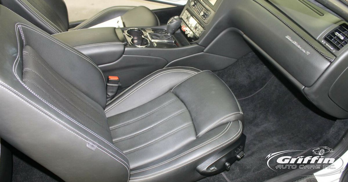 GriffinAuto_Inc's tweet photo. Leave your #interiorrepairs in the hands of @ASEtests certified #technicians. Give us a call at 561-659-0765 https://t.co/jqRu7knYnC https://t.co/gmh9s35InZ
