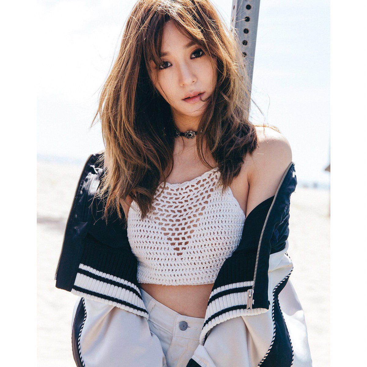 [PIC][04-05-2016]Tiffany ra mắt với tư cách là ca sĩ SOLO qua Mini Album "I Just Wanna Dance" C_jSJ-DUMAAiVCe