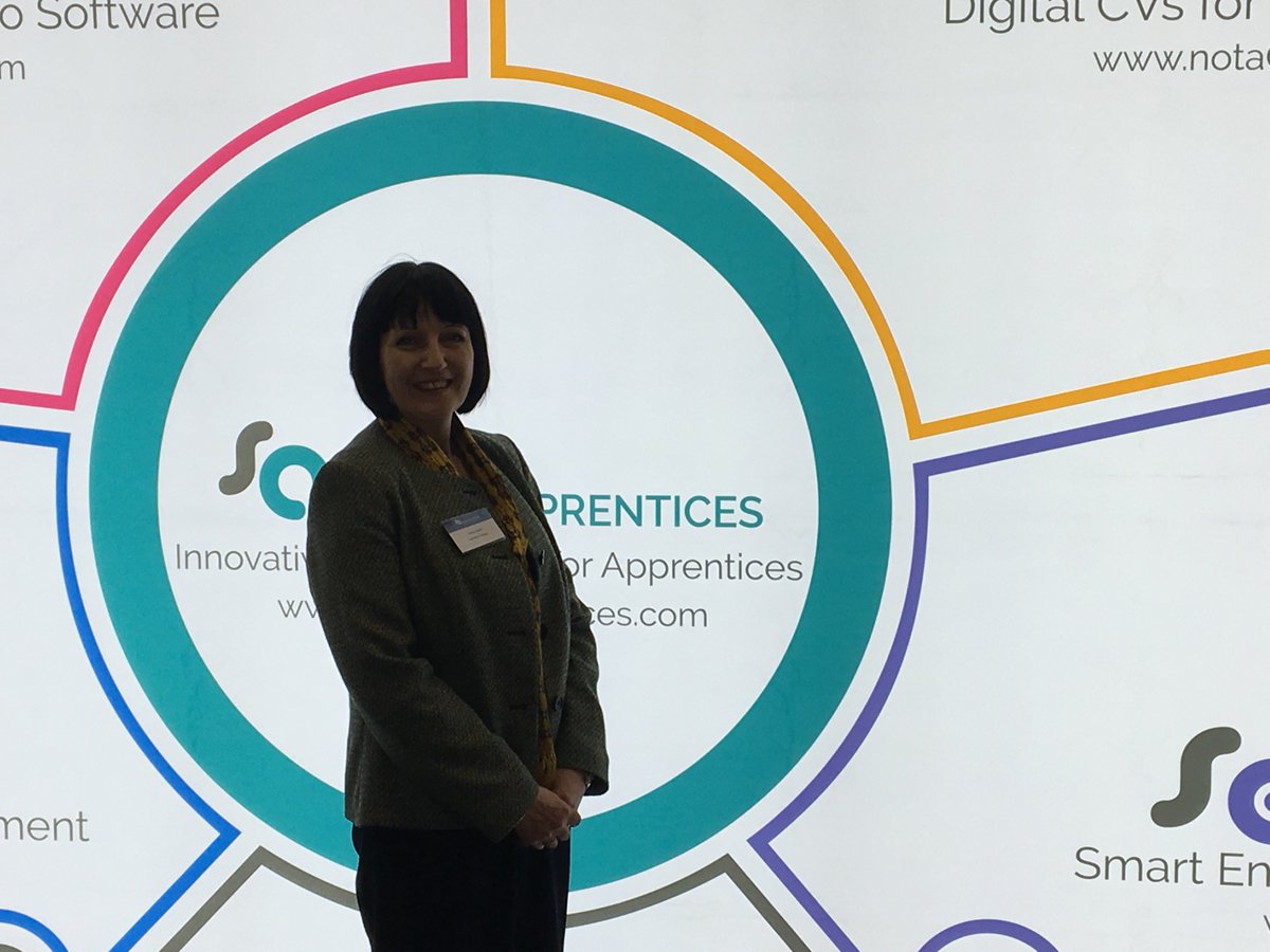 Aspiration_Ltd's tweet image. Here&apos;s Tanya with our @smartassessor  &apos;Highly Commended&apos; award! #Smartapprentices