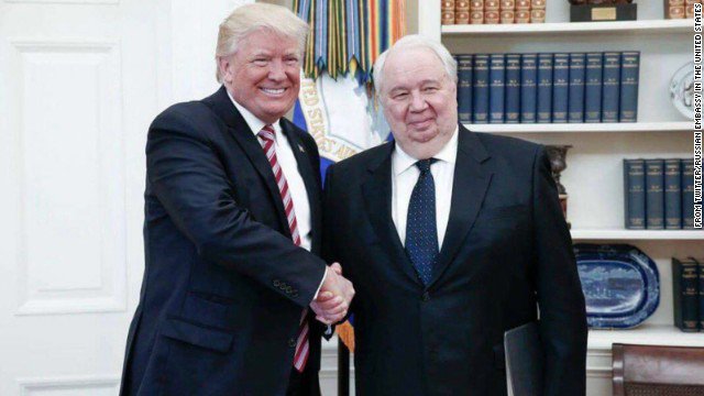 cnnbrk's tweet image. 'That's the problem with the Russians -- they lie': White House official upset over Russian photos of Trump meeting cnn.it/2r5UkqT