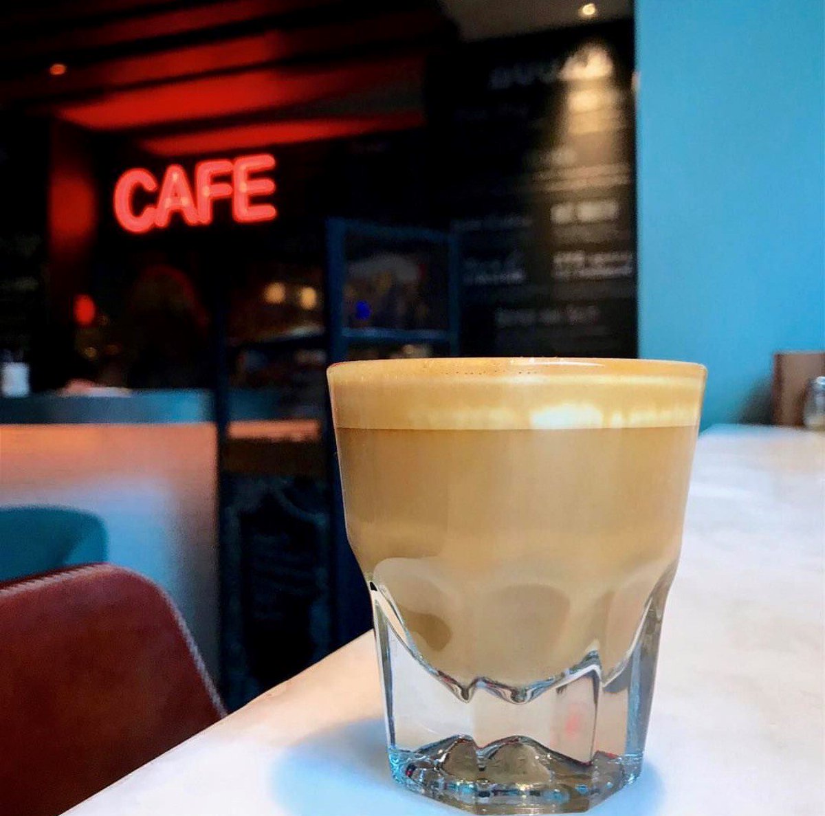 virginhotelschi's tweet image. Give today your best shot ☕️ of cortado #ThirstyThursday #TwoZeroThree