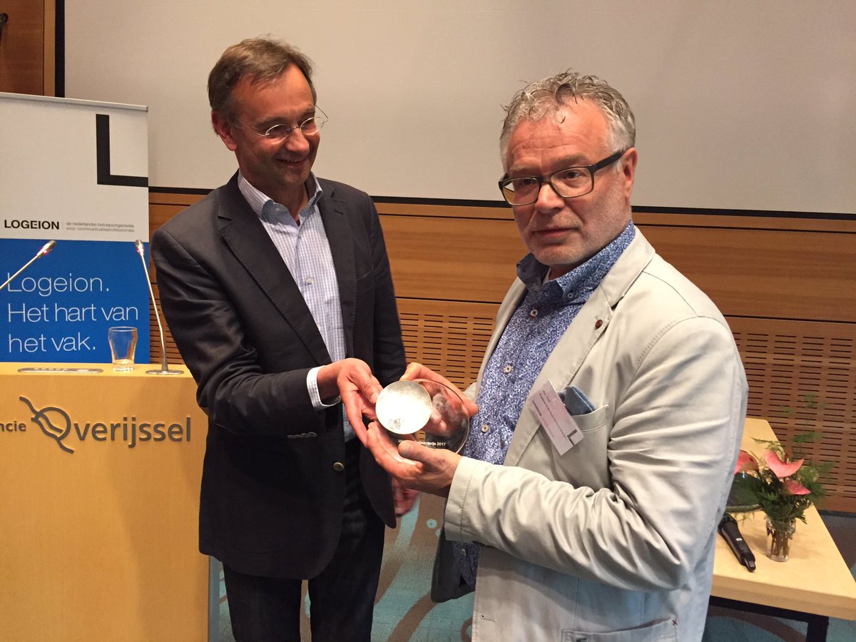 Stef vroeg 'geef mij vertrouwen' en weet met 1 IPhone #Galjaard17 te winnen. Ook namens het Galjaardteam gefeliciteerd!