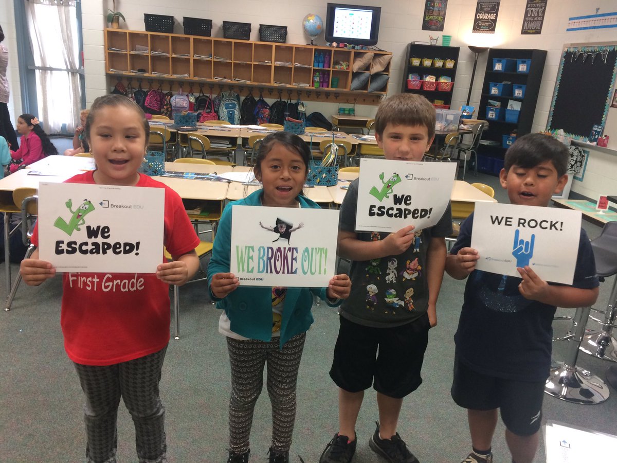 Renee_Loan's tweet photo. Last math #breakoutedu of the school year with an incredible group of 2nd grade Ss. @bgrigzz @clongmath #lcsedtech https://t.co/OHQVZSyi4F