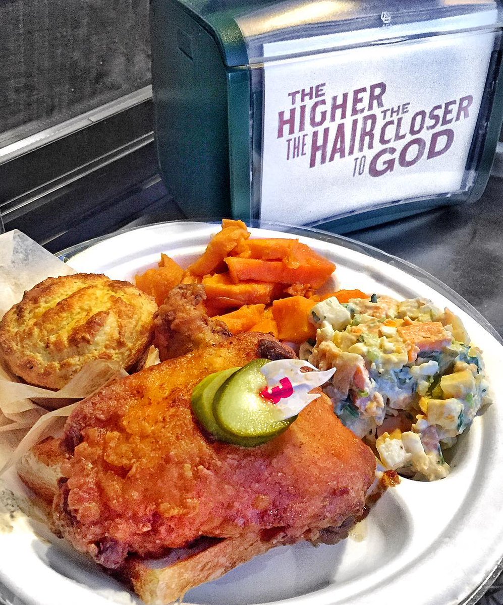 CarlaHallSK's tweet photo. Time to indulge... #eatwhatyouwantday #HotChicken https://t.co/OSmUd7iN17