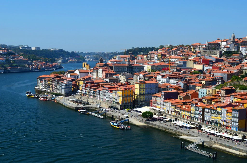 St3Kinger's tweet photo. Roteiro #Portugal: 10 lugares que você não pode deixar de conhecer  https://t.co/pqwi5MYlge (via... by #visitportugal via @c0nvey https://t.co/5IfFcEIwkQ