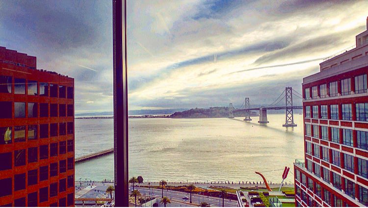 Morning View at @DocuSign before our #SocialMedia #BISummit kicks off 🌅🌉🌞
