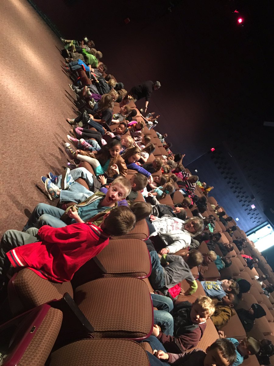 AMorgan_Alyson's tweet photo. Dieck Kdg enjoying Flint Youth Theatre's play "Cat and The Hat" @dieckk5 @swartz_creek @FaderVking @krbrookshire https://t.co/u4VFy12wPS