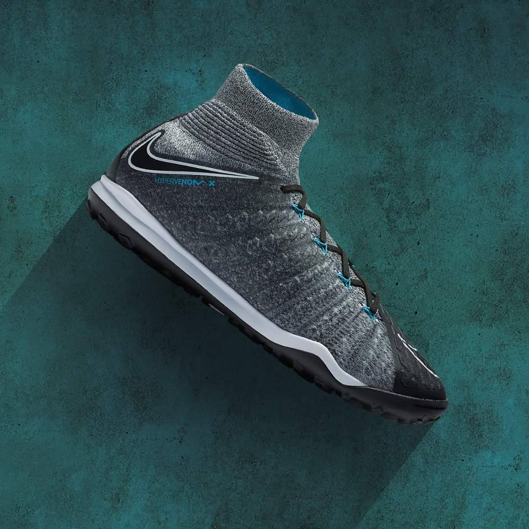 SoccerFactoryTX's tweet photo. The #HypervenomX Proximo II DF TF in now available at The Soccer Factory! #Nike #TSF1 #TSF2 https://t.co/VQ68tKjlNU