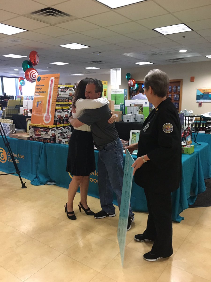 StMarysMed's tweet photo. Hugs all around as @CG_WestVirginia passes $500,000 in donations to our Auxiliary. #CGStMarys https://t.co/tijvPlT1Q5