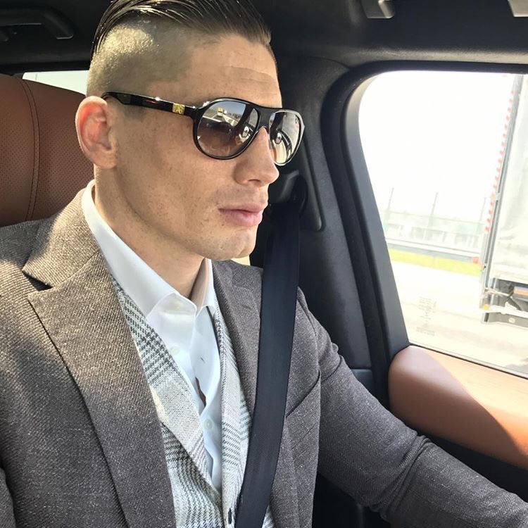 Denny Büttner tweet media