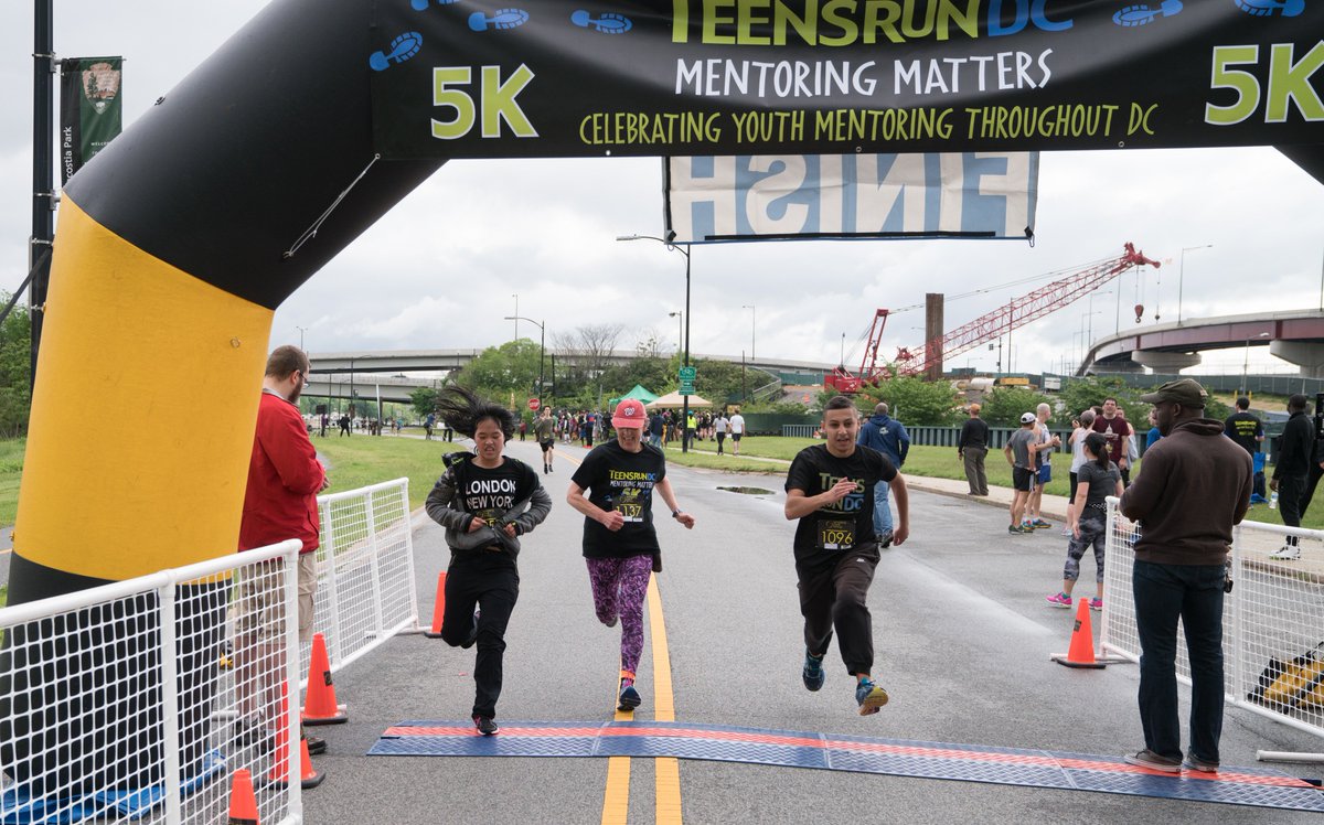 Teens Run DC tweet media