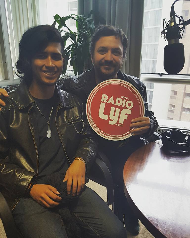 Ahora parte de <a href="/LaArcaica/">La Arcaica</a> en <a href="/radiolyf/">Radio LyF</a> del <a href="/sirelyf/">SiReLyF</a>. Esta noche presentan disco en <a href="/ElLuisGagliano/">ElLuisGagliano</a>