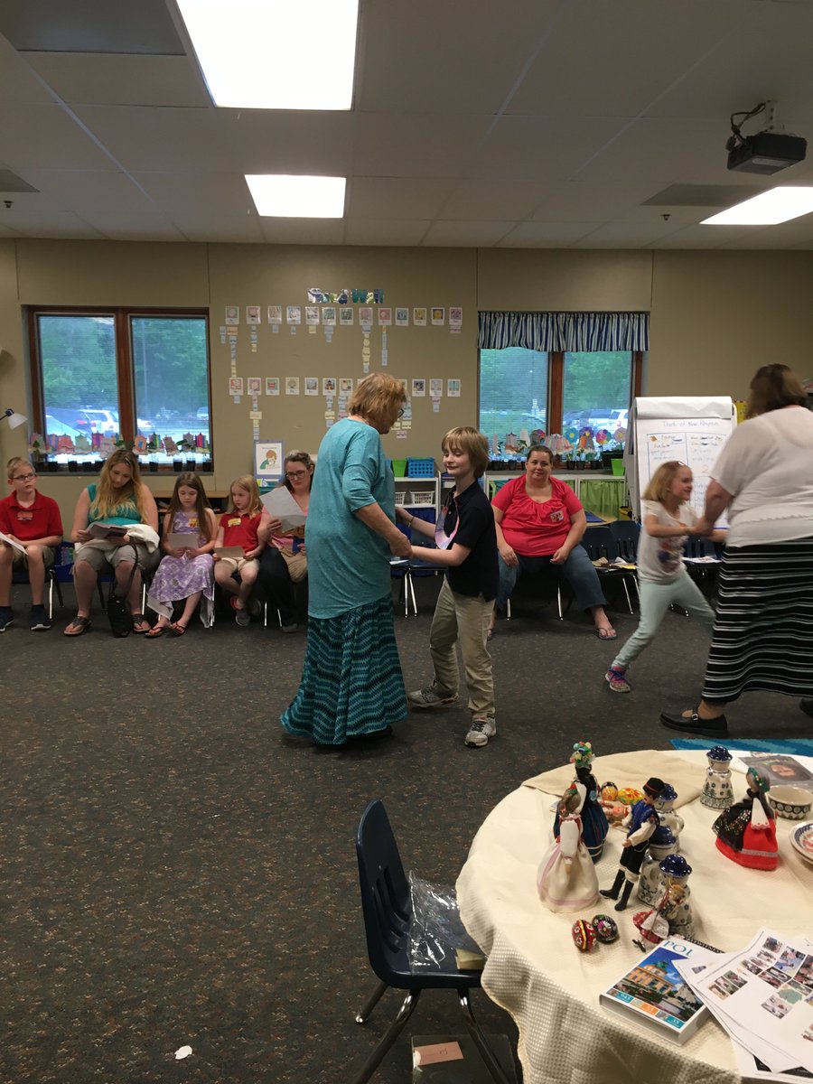 ICES_Ravens's tweet photo. Thanks to everyone who came out to Literacy Night last night. We hope you enjoyed Reading Around the World with us! https://t.co/Hi8HwALSoH