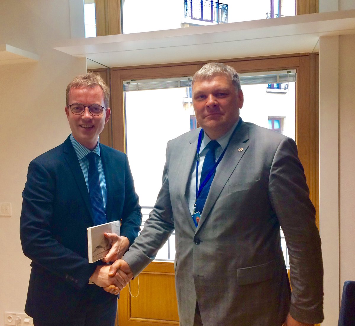 Good talks on fisheries btw DK Envi&amp;Food Min Esben Lunde Larsen and EE colleague <a href="/MPomerants/">Marko Pomerants</a> prior to Estonian EU presidency #eudk #EU2017EE